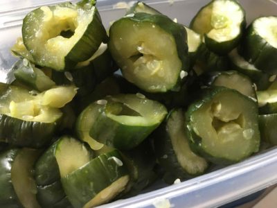 絞ったきゅうり